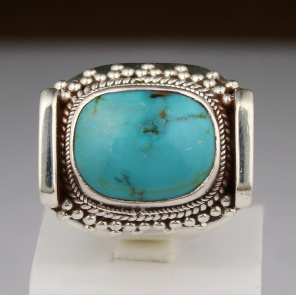 TURQUOISE STONE ON GENUINE STERLING SILVER RING - Picture 2 of 4